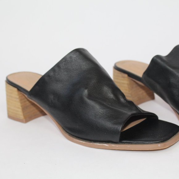 Women Black Wooden Mules - Size 7 - Picture 2 of 8